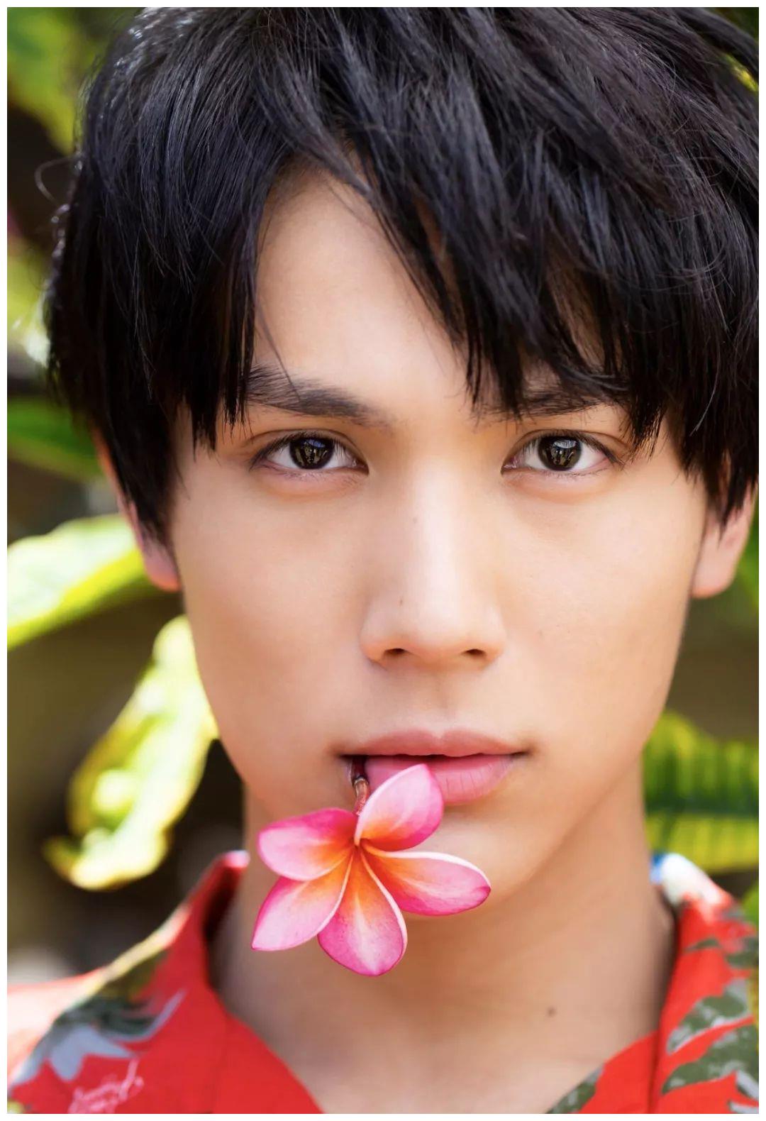 第一名没有悬念2019上半年日本人气最爆红的10大男演员