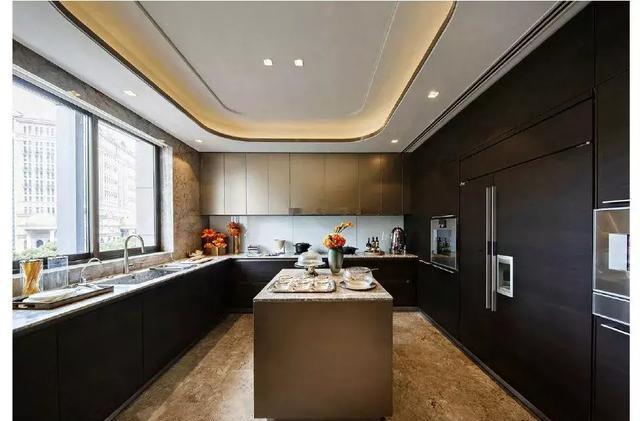 用大理石装饰的厨卫空间，简直就是家居装修中的艺术品