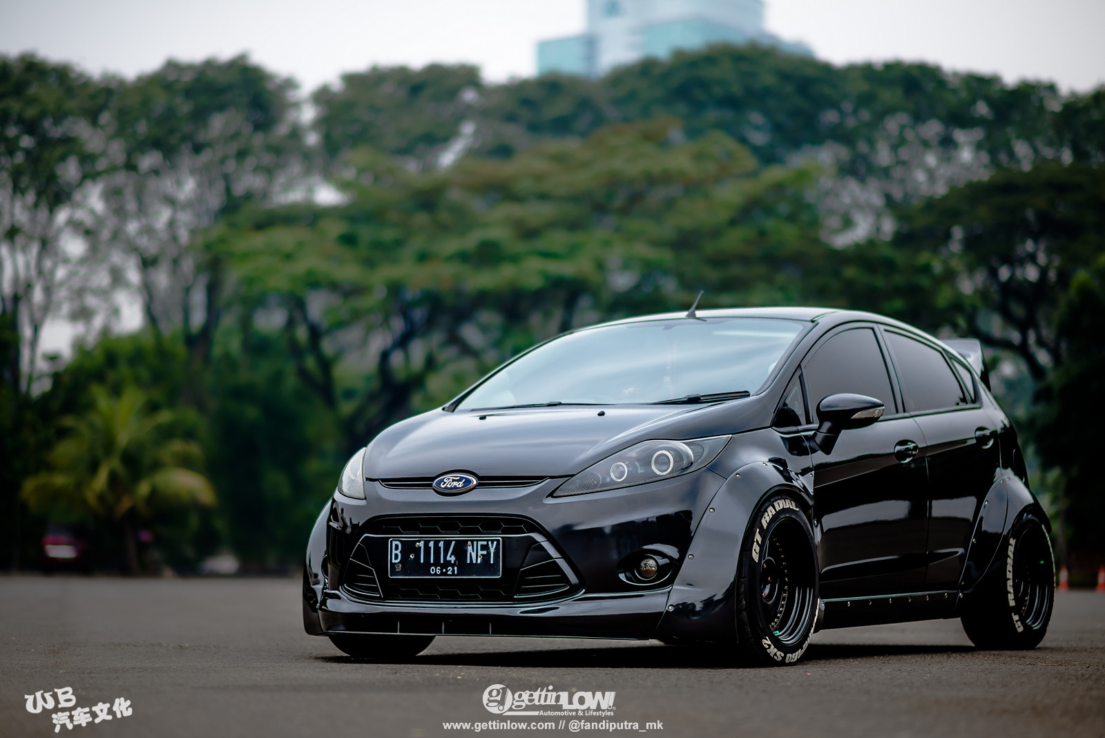 福特嘉年华铆钉宽体改装案例-新浪汽车