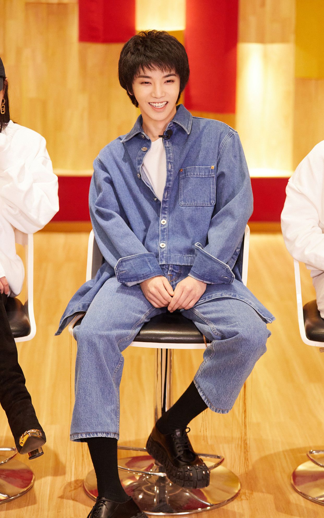 歌手当打之年:华晨宇一个眼中满载星河,颜值与实力并存的歌手