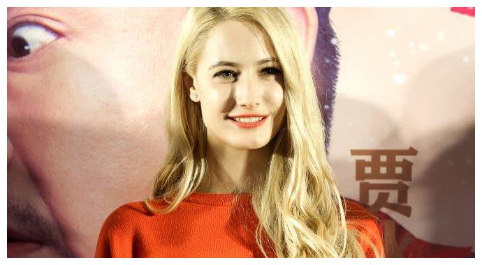 囧妈外籍女演员娜塔莎扮演者欧丽娅什么来头资料起底