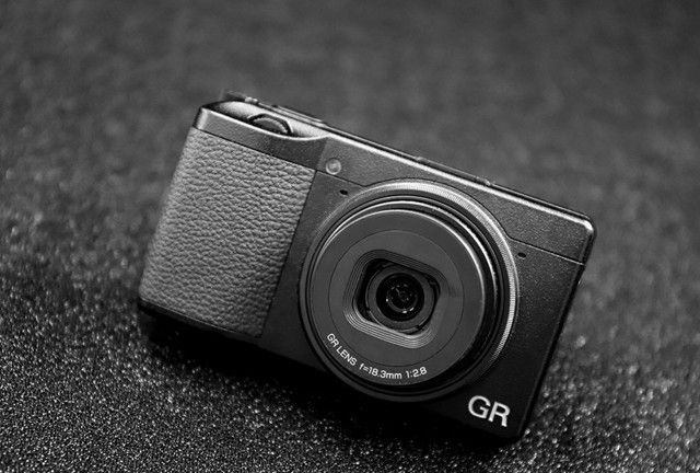 新一代街拍神器理光gr3卡片机国内发布上市网友却不买账