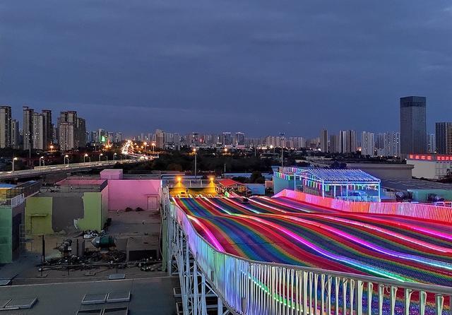 周末傍晚打卡石家庄天空之城,看看30元四项游乐设施门票值不值