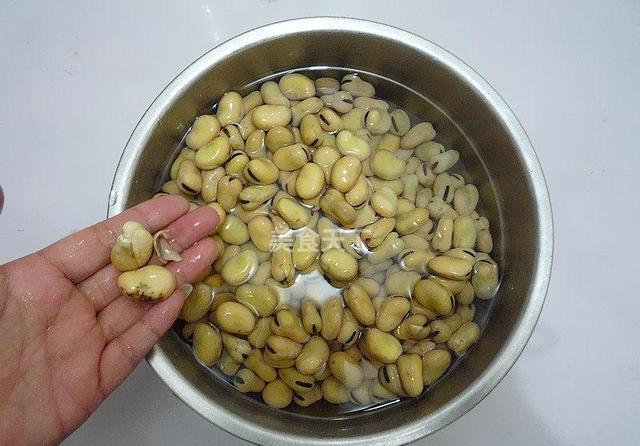 五香蚕豆,原来1个炖肉料包就可以解决!