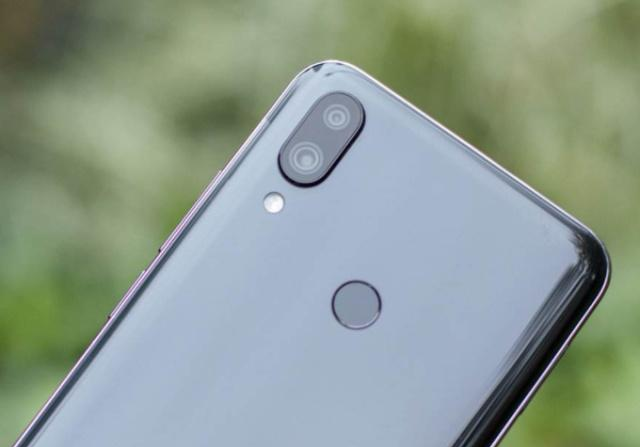 note 7和魅族note 9了,从官方数据来看,两者搭载的cmos都是三星gm1,同