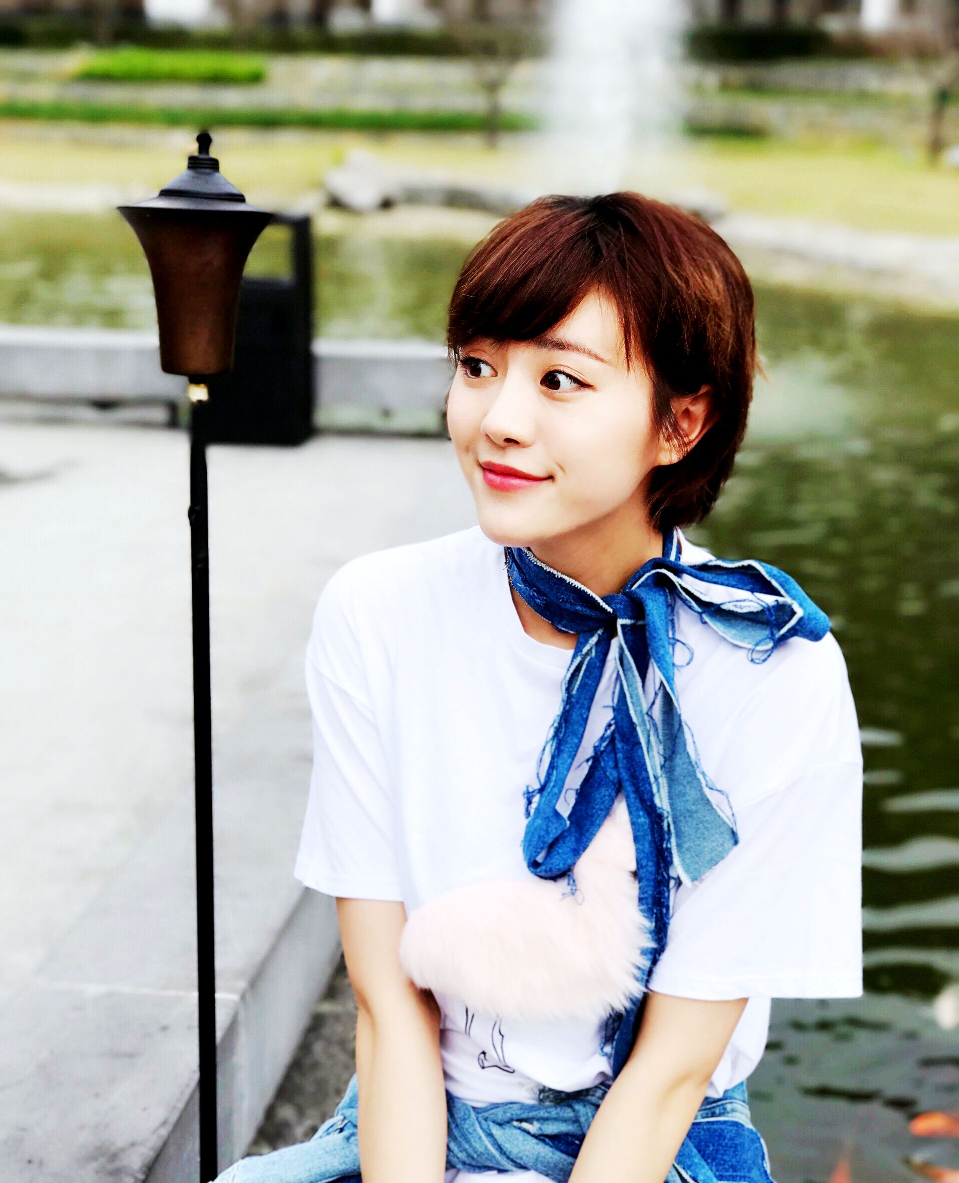 气质女神牟星一组高清唯美壁纸图网友不愧为女性偶像