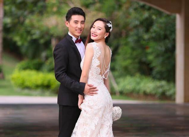 两体操奥运冠军外出工作不忘想娃,周捷直呼:定个娃娃亲|邹凯|周捷|滕