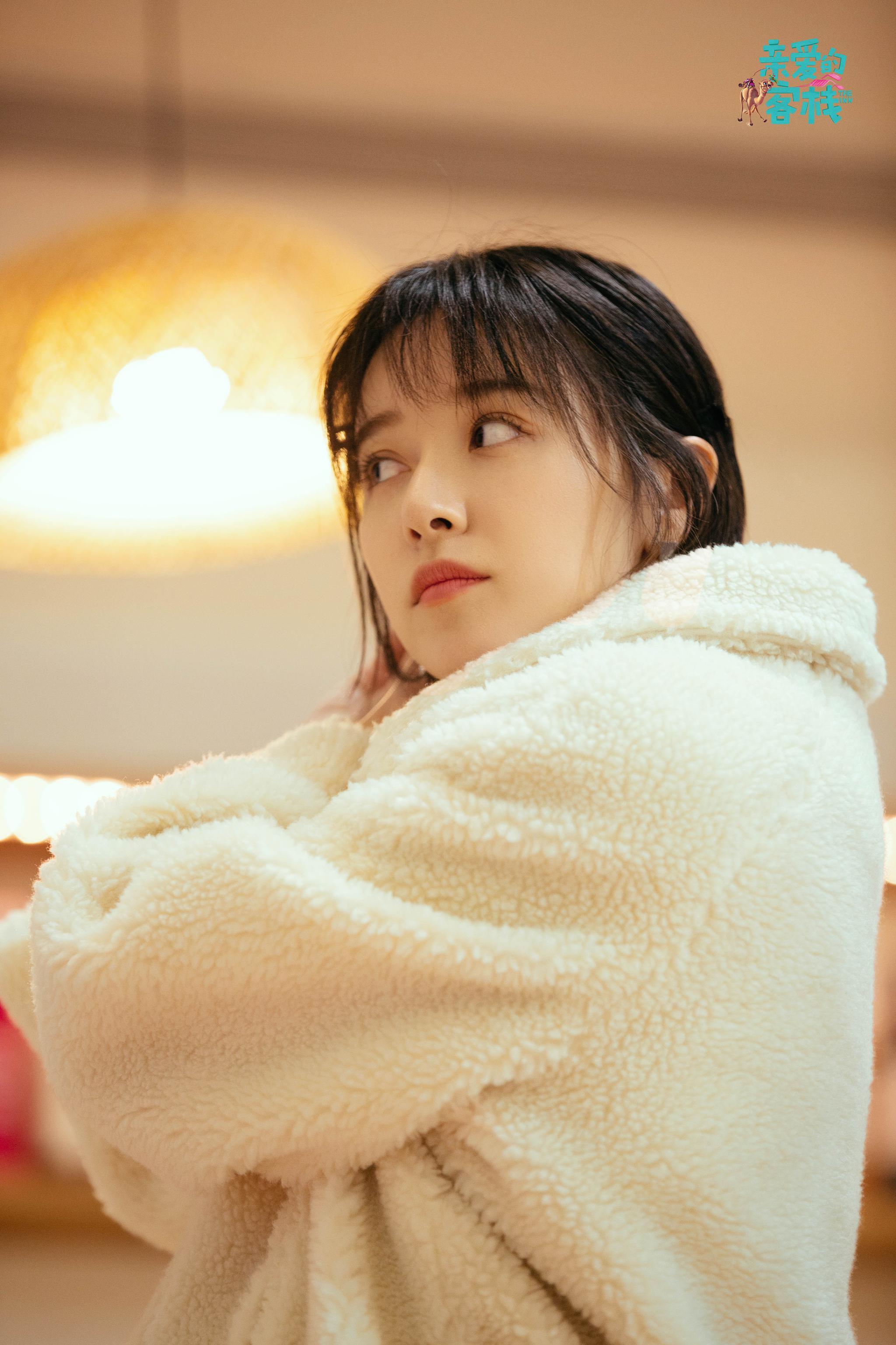 阚清子《亲爱的客栈》再现调皮属性 快本上演"精致"逆袭