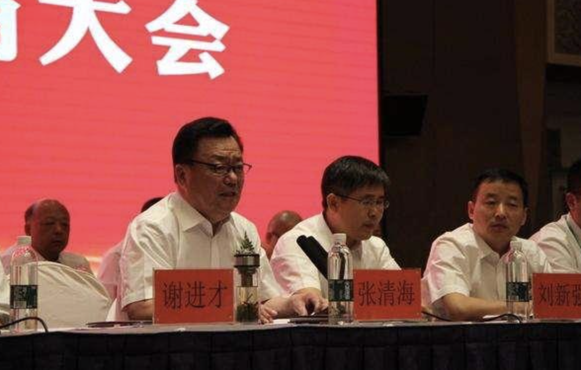 乳业在5日一早发布了提示性公告,公告称收到关注函后公司董事长张清海