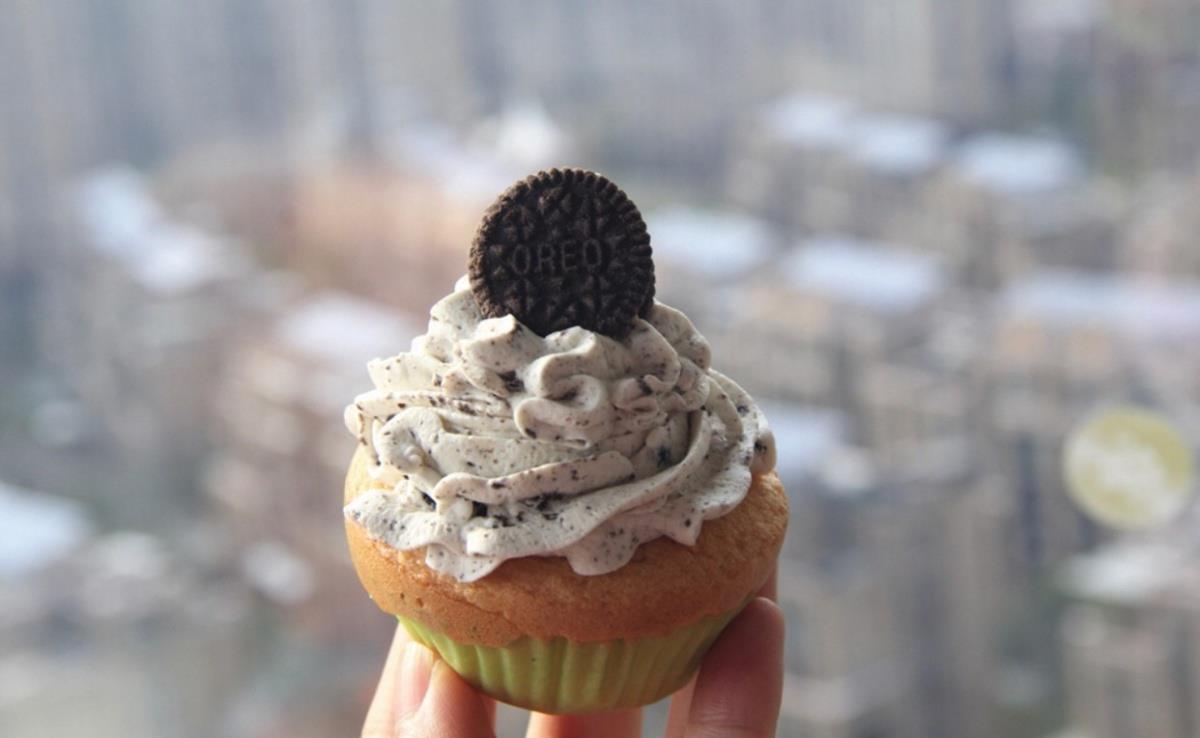 颜值高又过瘾的奥利奥咸奶油杯子蛋糕