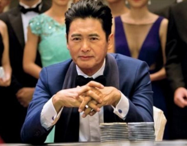 周润发出演的五个角色,个个令人印象深刻,你最喜欢哪个|周润发|印象|角色_新浪新闻
