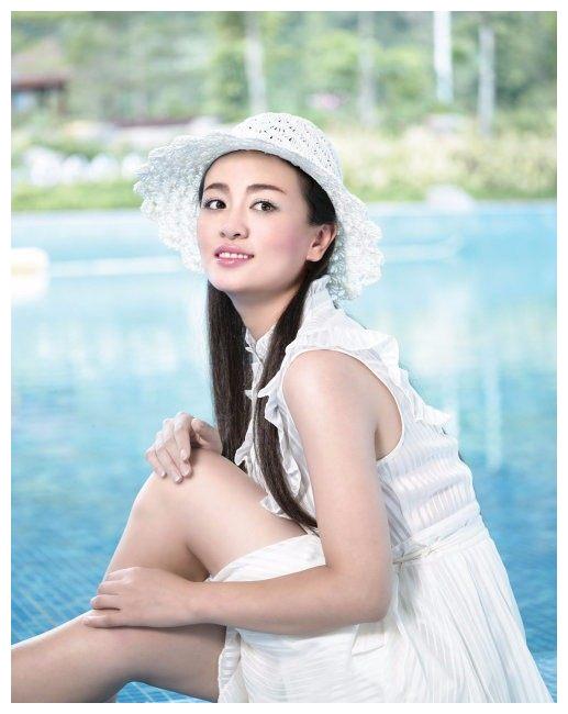 很多人之前都误会她的老公是《西游记后传》里乔灵儿的扮演者吴健.