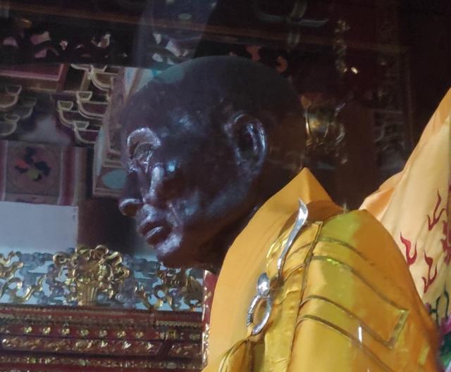 寻佛广东韶关南华寺禅宗六祖慧能本来无一物何处惹尘埃