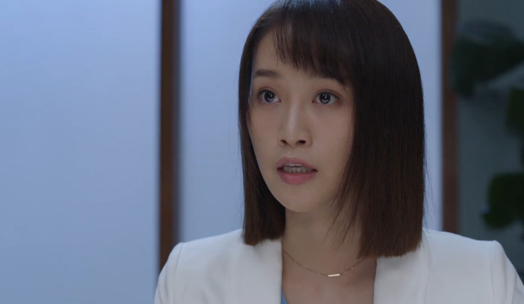 精英律师:戴曦上班呕吐不止,靳东脸色大变,怒吼"不知廉耻"