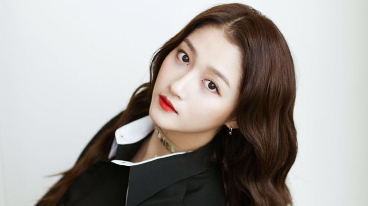 关晓彤作为新生代女神的代言人,一举一动都释放着无穷的魅力|关晓彤