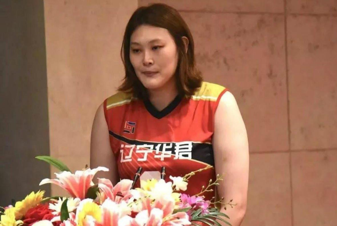 在18年上半年的风波中,王一梅和丁霞在比赛当场发生冲突之后,王一梅