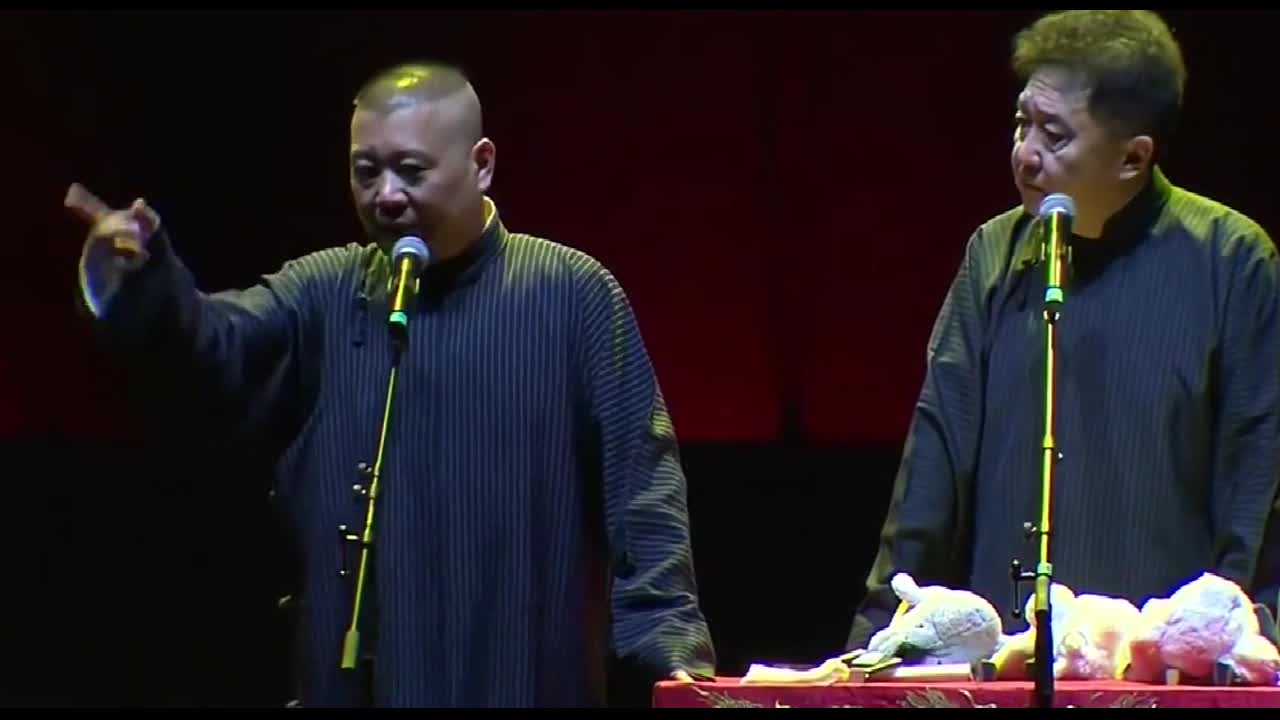 郭德纲为于谦起英文名乔治,于谦姐姐是佩琪