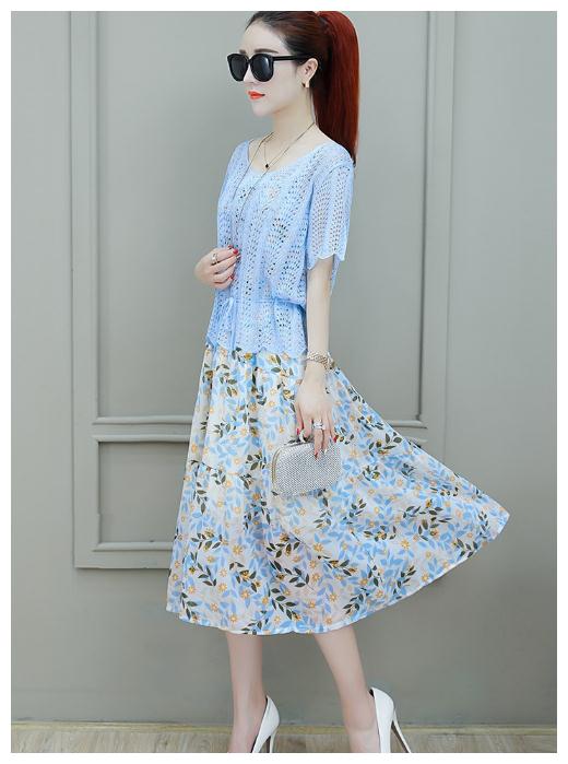 模特来法国拍写真,模样清纯有魅力,身材更是亭亭玉立