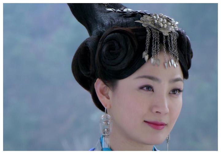 《倾世皇妃》:林心如的马馥雅pk洪小铃的马湘云,你更喜欢谁?