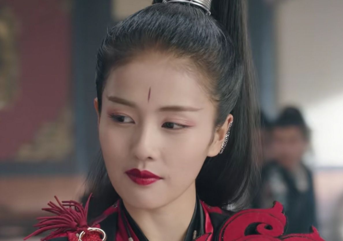 白鹿在《招摇》中的造型,这样天然的美女胜过千万个"网红脸"!