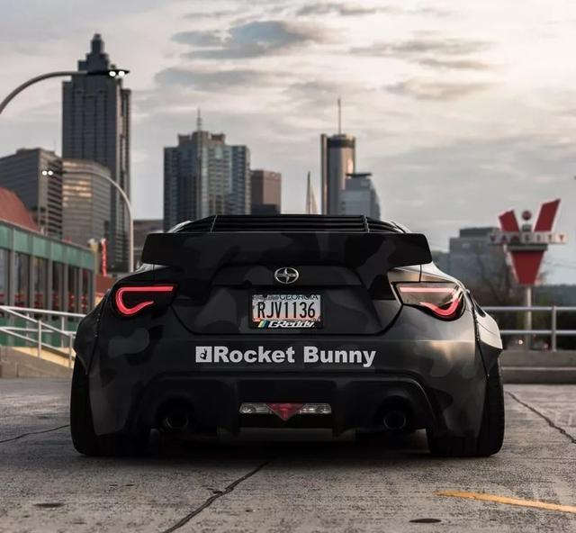 兄弟 迷彩涂装火箭兔gt86了解一下?