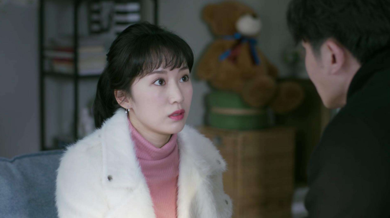 都挺好同是儿媳朱丽一个咖啡杯要900元吴非却活在大减价里