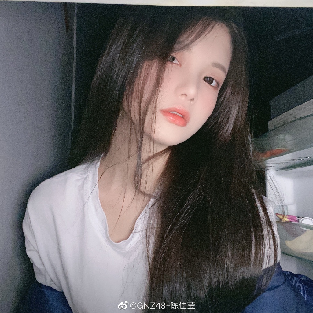 美少女gnz48-陈佳莹迷人写真美照欣赏_高清图集_新浪网