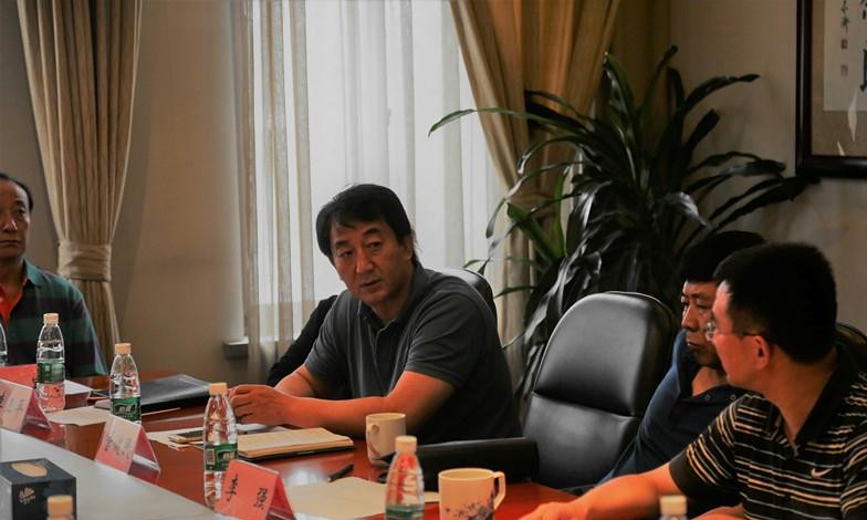 56岁"金牌教练"管健民:中国空手道队从0到世界第一花了11年!