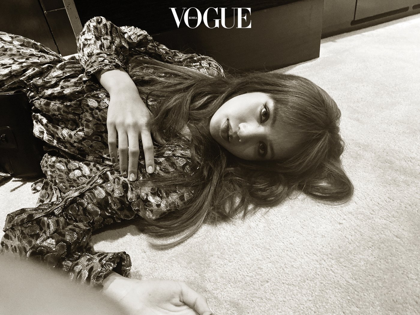 BLACKPINK的Lisa在《Vogue》韩国版上演狂野美女