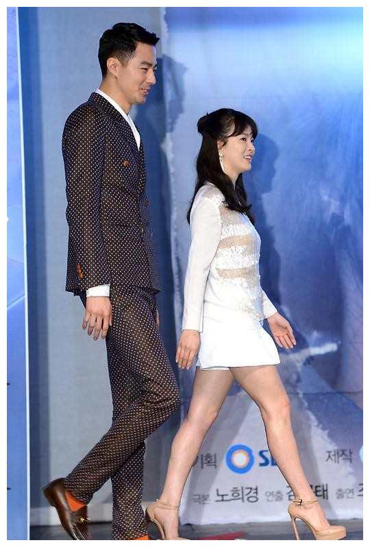 娱乐圈最矮的女明星们真实身高150cm的她竟然可以这么火