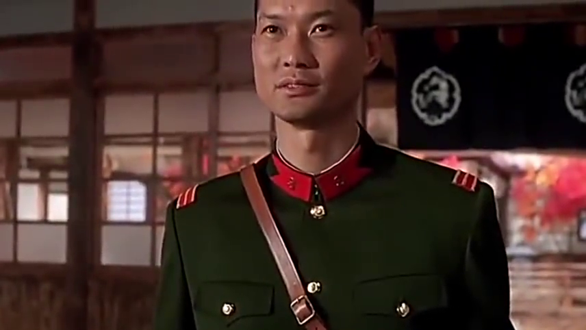 精武英雄:小日本还想羞辱陈真,被他一拳打倒,这下知道厉害了吧