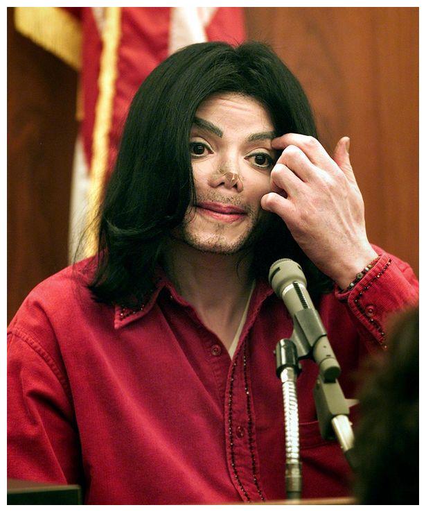 迈克尔·杰克逊最新尸检报告:全身是针眼,胃里除了药什么都没有|尸检|