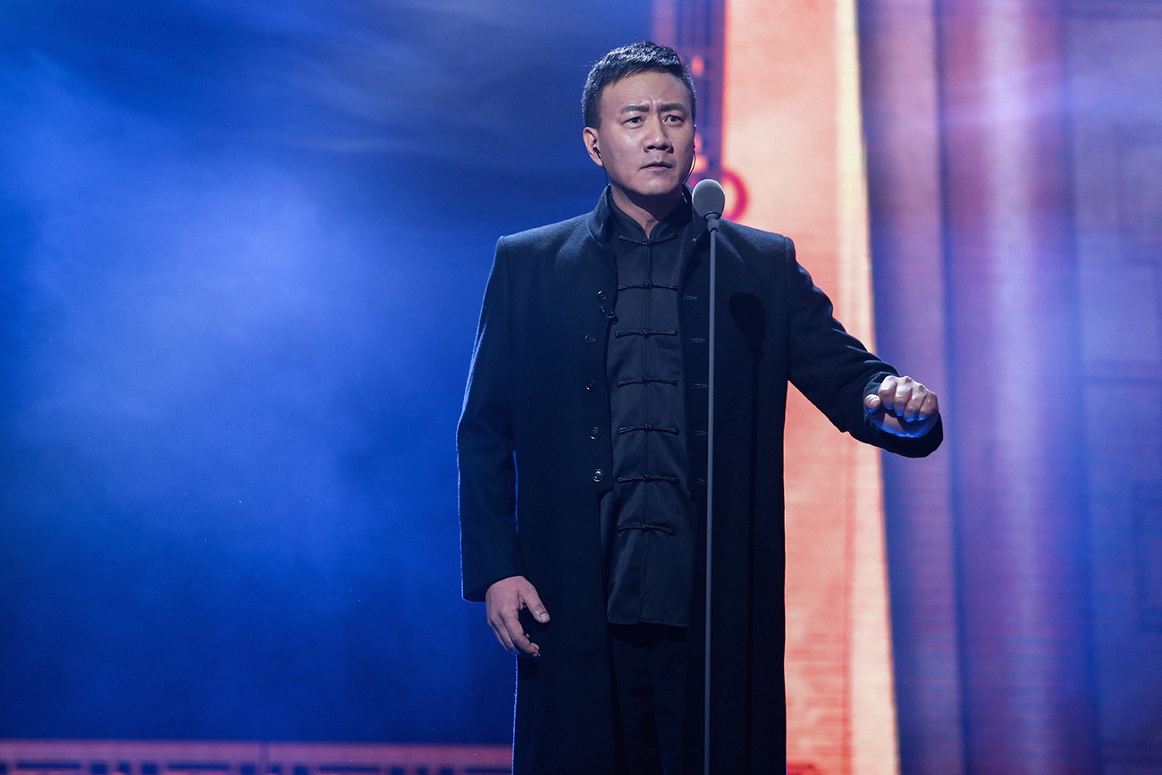 《声临其境3》何冰搭档秦俊杰 赛前试探胡军不忘"知己知彼"