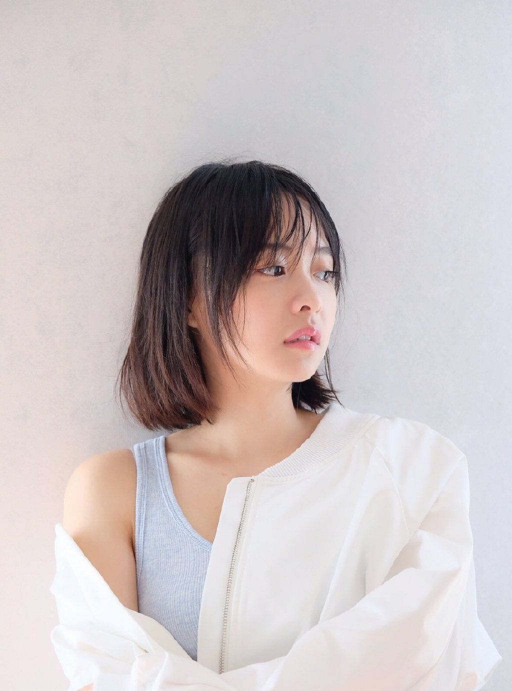 在《笔仙惊魂3》中有一双深邃,清澈大眼睛的余心恬,你喜欢吗?