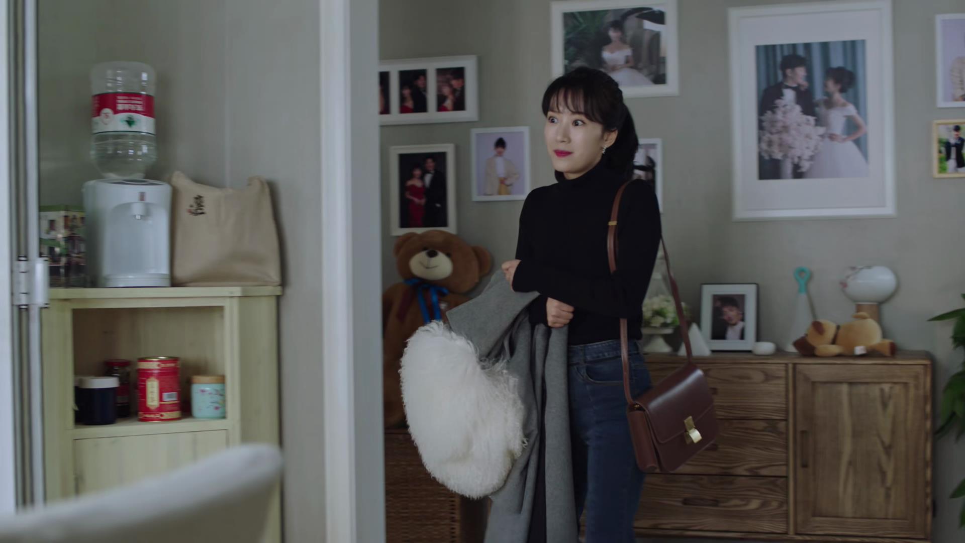 都挺好苏明玉的包包想全部拥有二嫂朱丽也是个隐形富豪