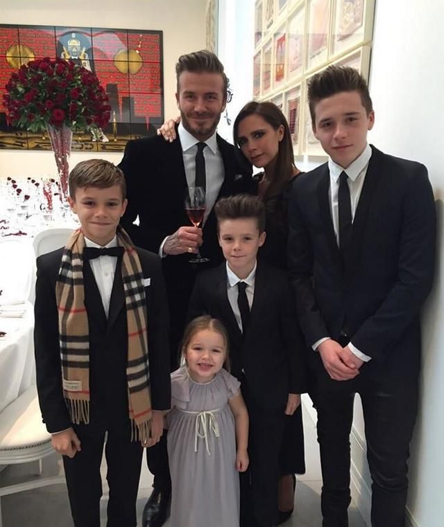 贝克汉姆一家六口的合影,你见过几张?这一家人令全世界都羡慕!