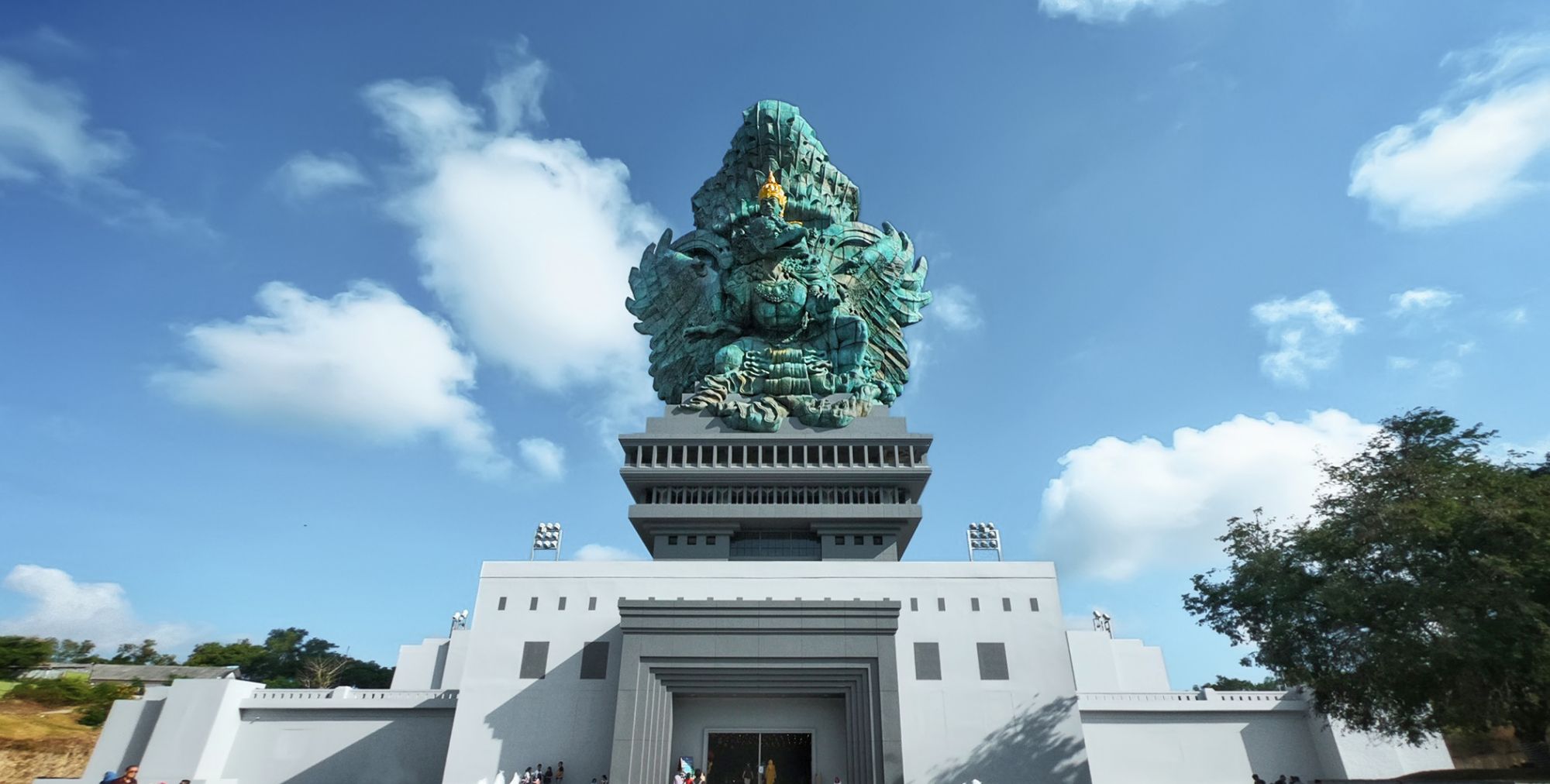 巴厘岛最南部的神鹰广场_高清图集_新浪网