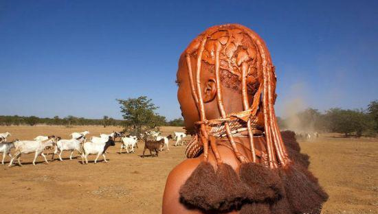 世界上最脏的女人,一辈子不洗澡,隔段时间就拿泥搓一搓