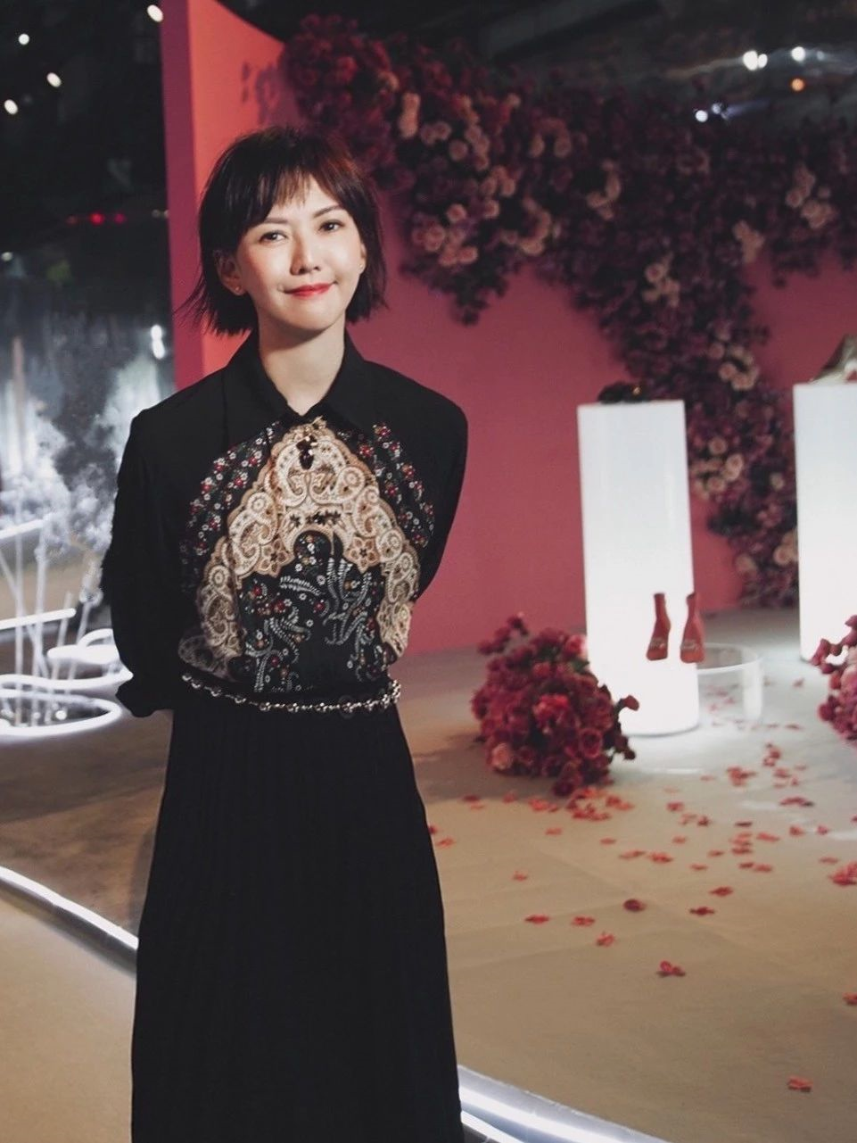 孙燕姿出席2019年百丽国际时尚欢聚盛典(图片来源:make / music)令人