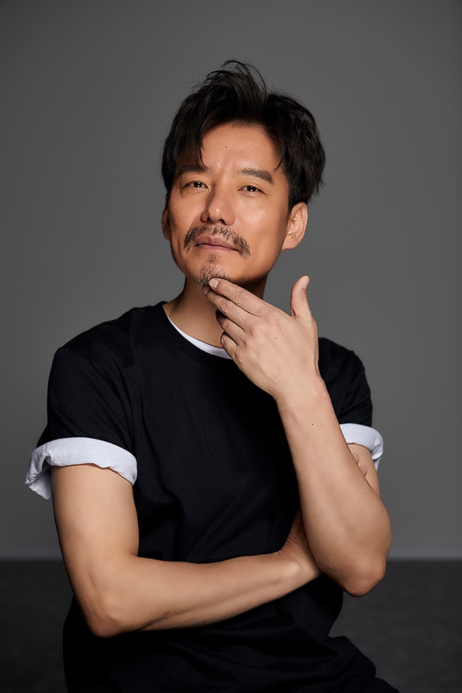 杨皓宇安家开播犀利逗趣演绎职场老油条