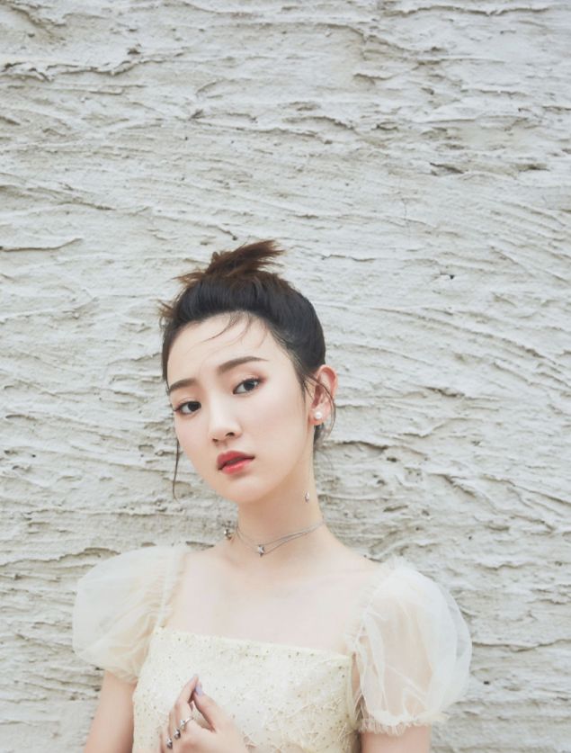 孙艺宁:天生丽质 貌美如花 尽善尽美