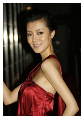 因一节目爆红,离开山西首富无人追,前夫续娶当红女明星