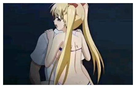 要知道《鬼父》这部动漫可以说是一部有颜色的动漫,小编也是非常的