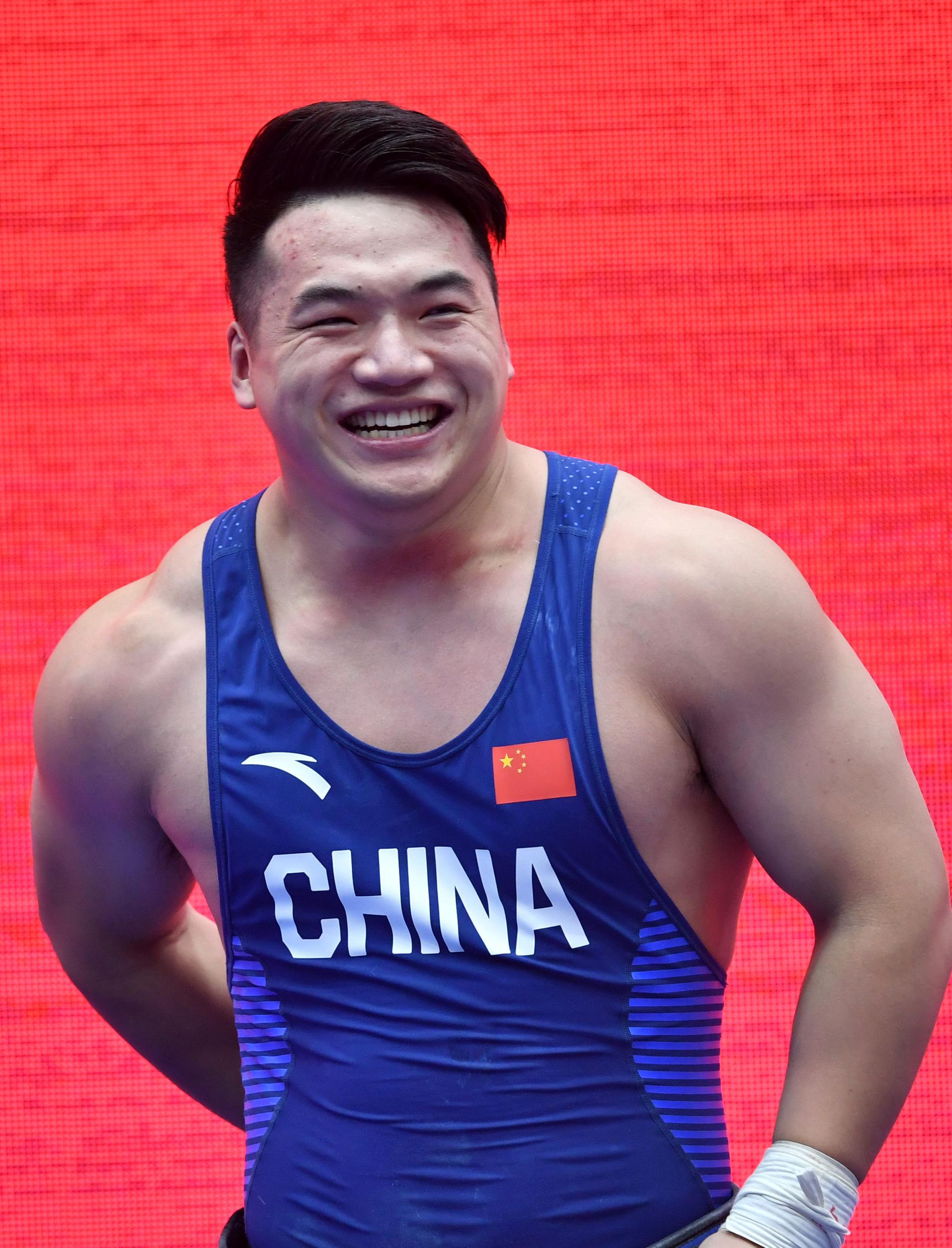 举重——世界杯:田涛获男子96公斤级挺举和总成绩冠军_高清图集_新浪