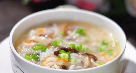 16款春季养生粥春季饮食应当清淡常喝养生粥可以滋补身体