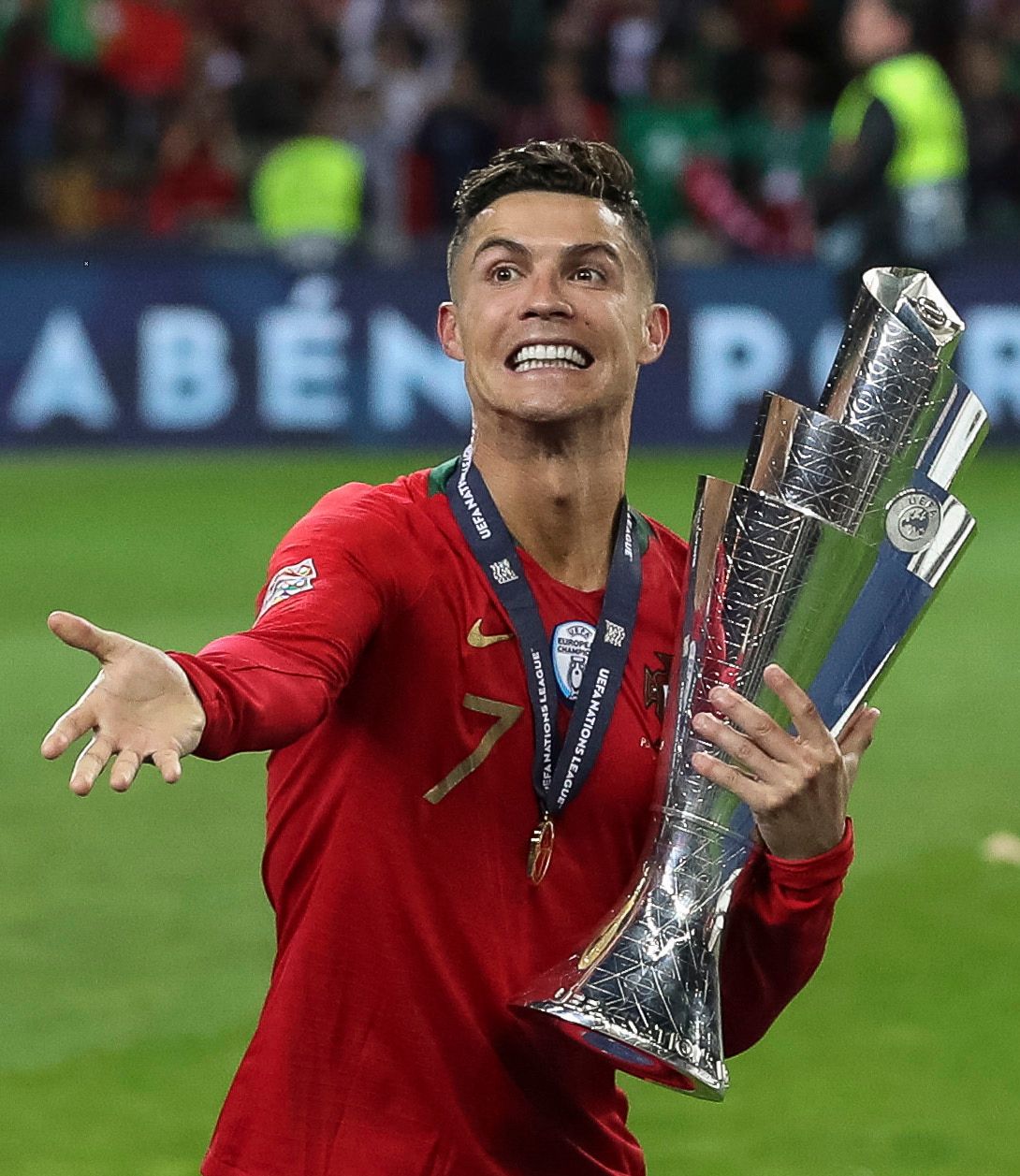 足球欧洲国家联赛葡萄牙队夺冠2