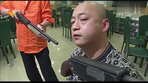 征服:封飙被刘华强找上门来,面上淡定抽烟心里慌得一批