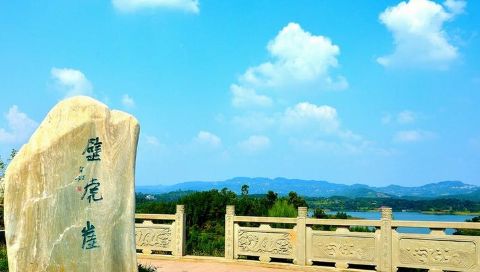 眉山黑龙滩风景区:川西第一海","天府水乡"