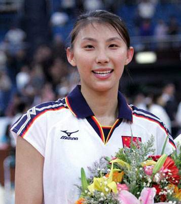 她是女排保障型主攻代表,最后一扣至今难忘