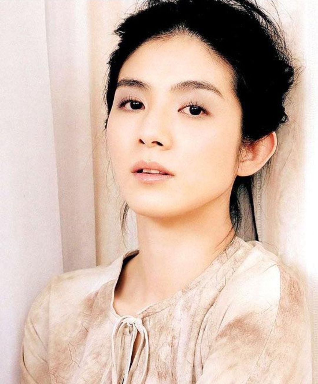 徐克的御用演员 媚眼如丝的一代玉女 香港影坛美女杨采妮